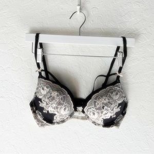 VS 🍒 Extreme Push-Up Lace Cage Bra